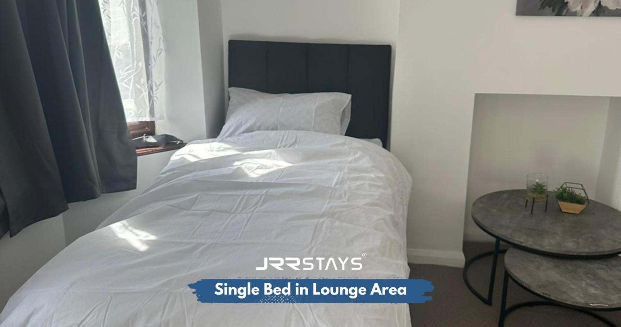 Nuneaton - Ideal 3 Bedroom, Wi-Fi Parking, Sleeps 6 - Jrr Stays Bagian luar foto